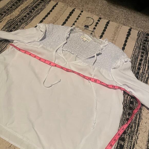 Cloth & Stone White Smocked Long‎ Sleeve Blouse - Size M - Picture 6 of 8